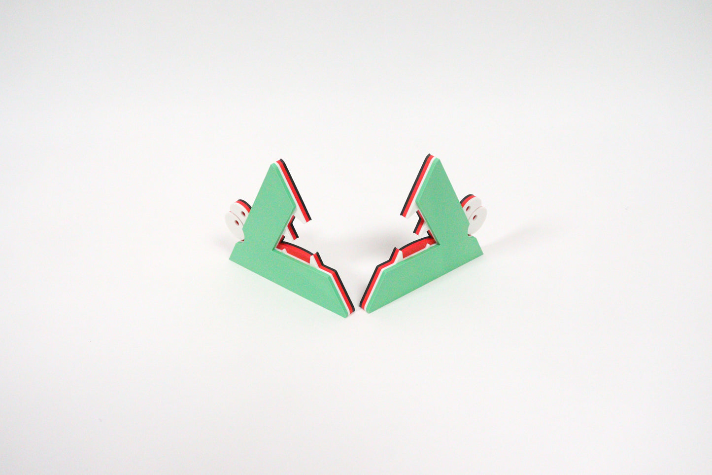 Magnetic Greater Than / Less Than Gator Sign